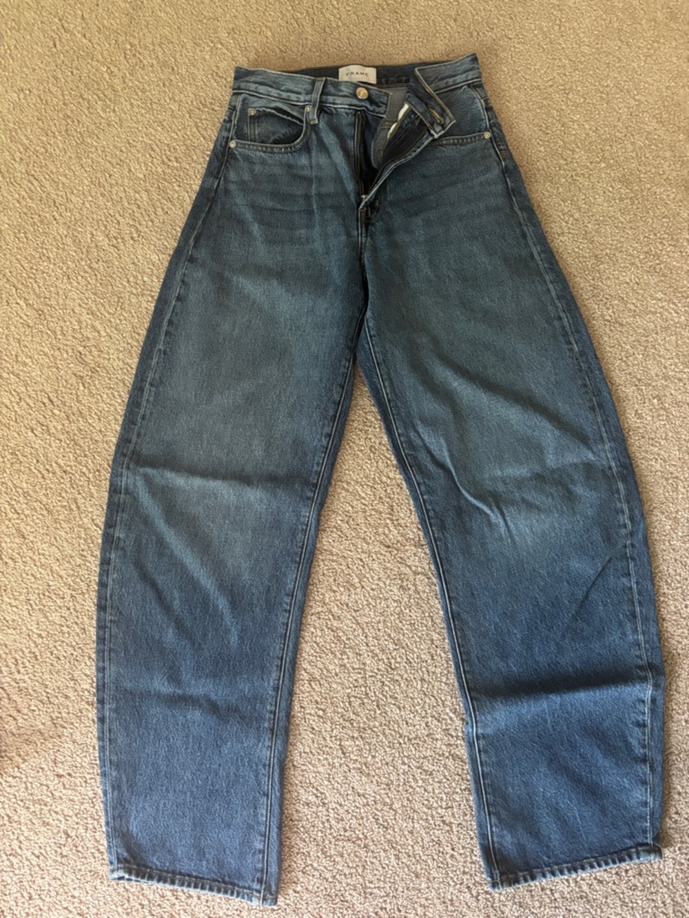 Frame Denim Men's Relaxed Straight-Leg Jeans in Dark Blue